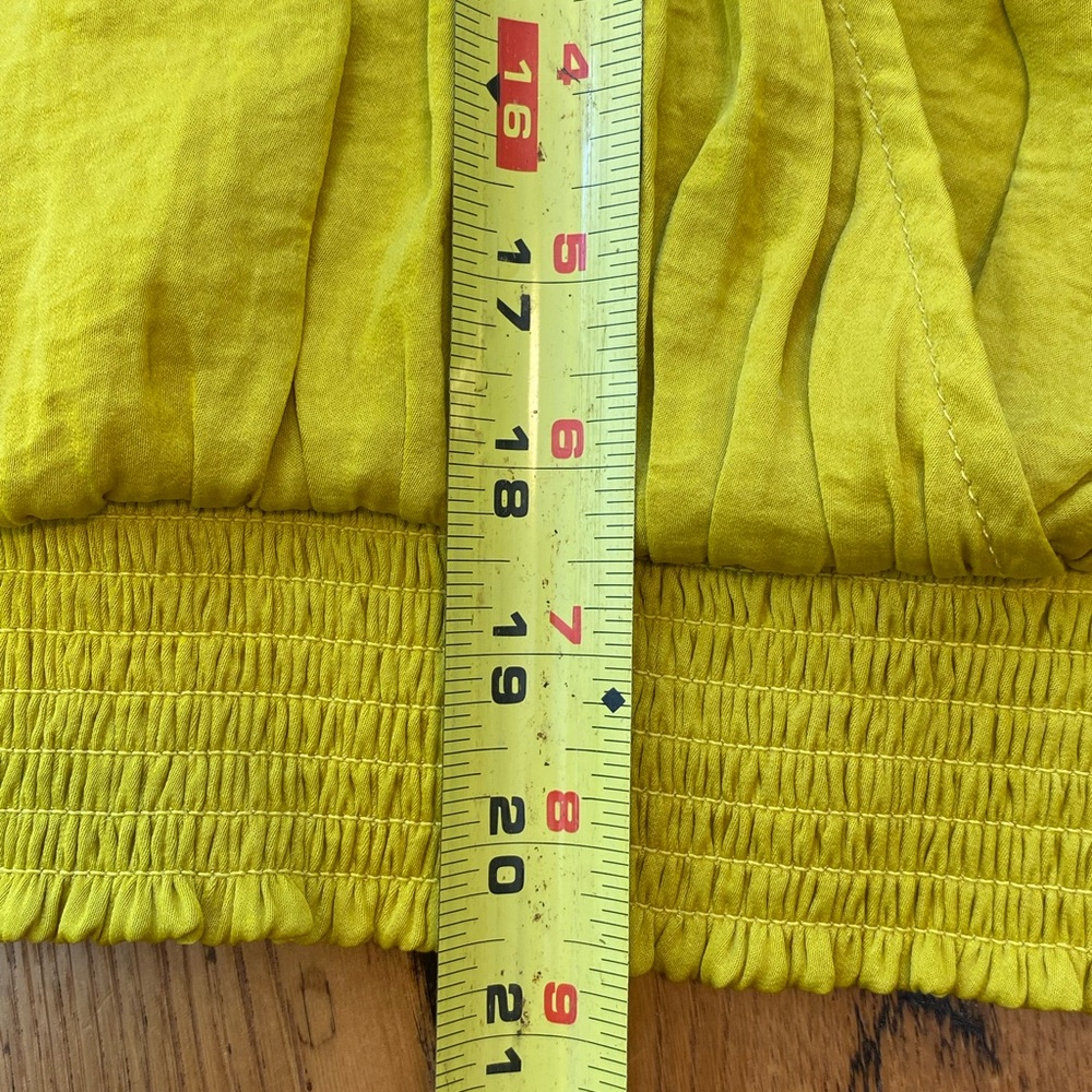 Snap closure long sleeved blouse - Picture 4 of 5